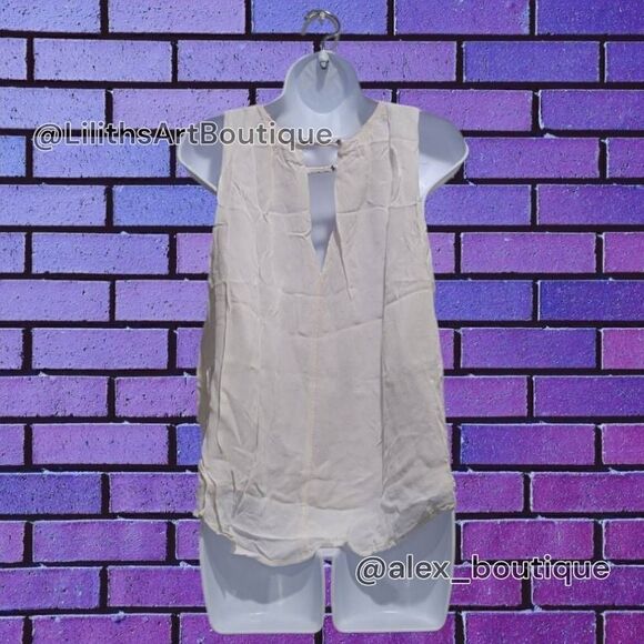 Forever 21 Tank (M007)-Tops, Size M for Women - Picture 4 of 6